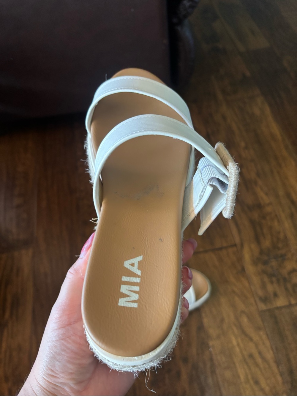 MIA Platform Slide Sandals - Picture 5 of 10